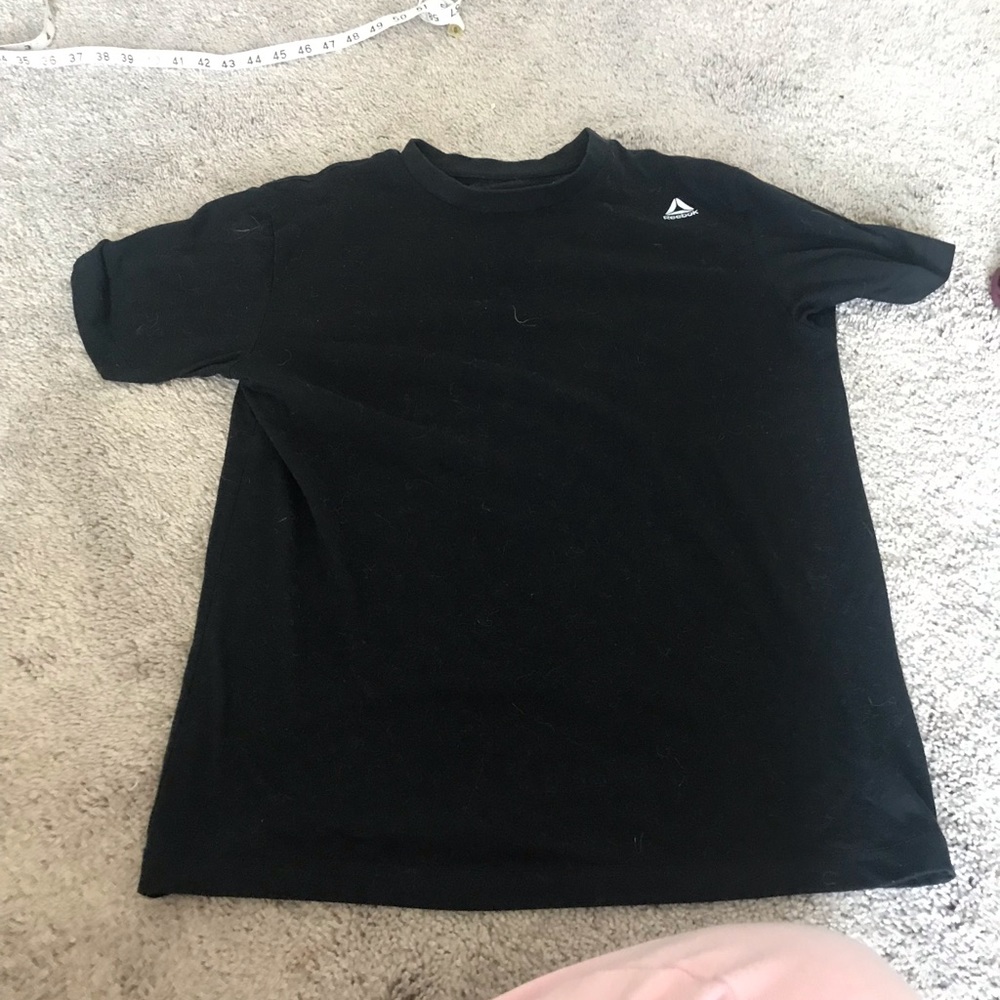 Men’s reebox shirt!
